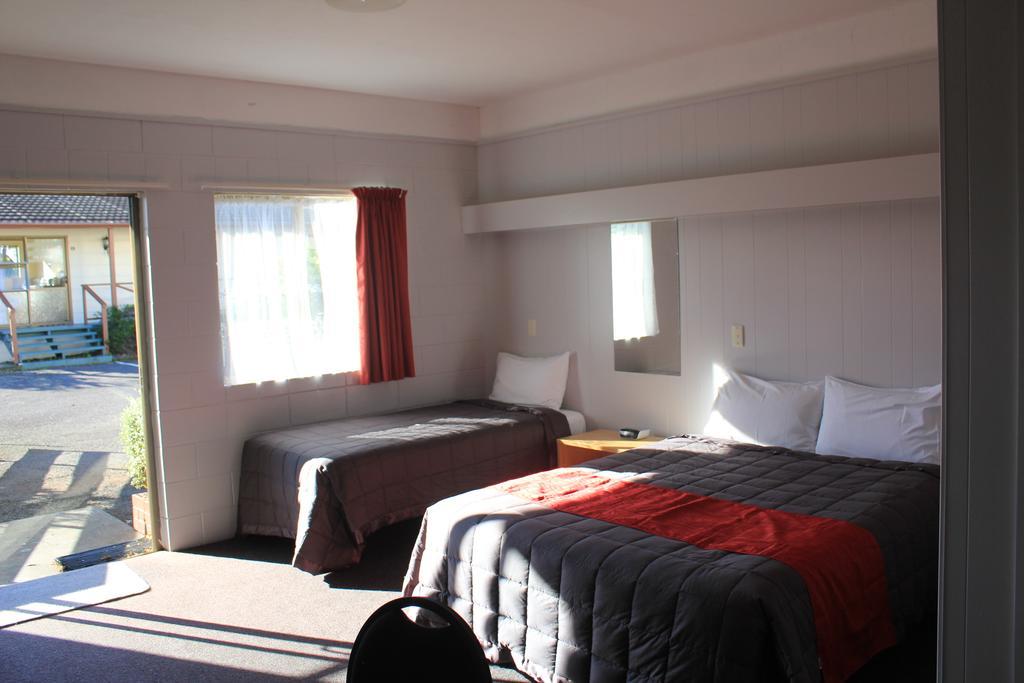 Motel Coronation Court 3*